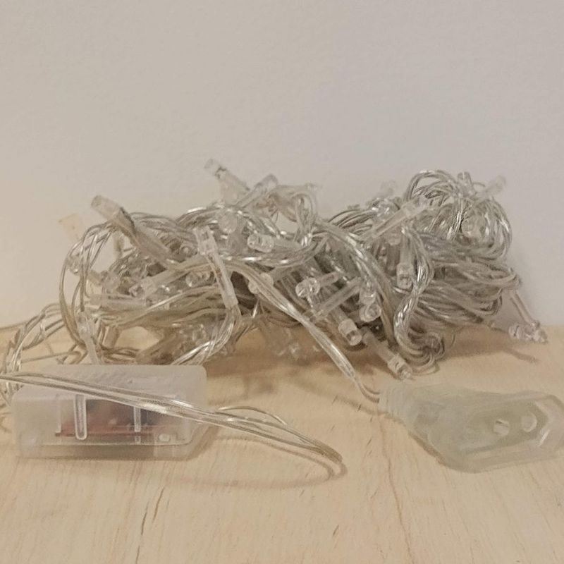 Cordão de LED Luz Colorida com Fio Incolor 100 Leds 5m 127V - 1unidade - Cromus Natal - Magazine 25