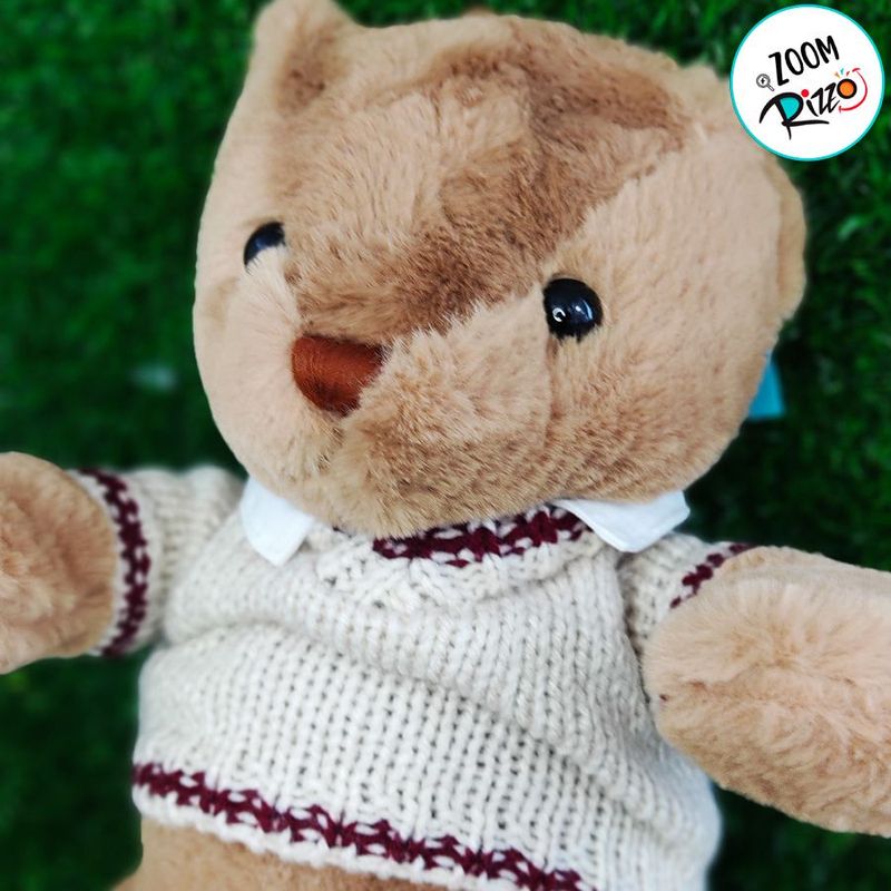 Urso de Pelúcia com Roupa - Marrom - 37cm - 1 unidade - Magazine 25