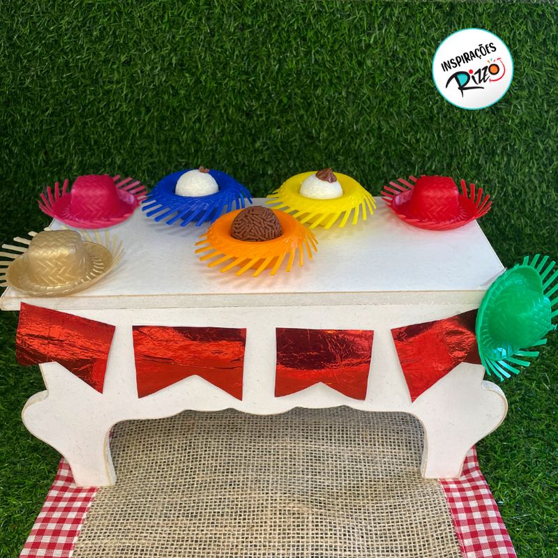 Forminha para Doces - Mini Chapéu de Festa Junina - Vermelho - 7,5x3cm - 12 unidades - Magazine 25