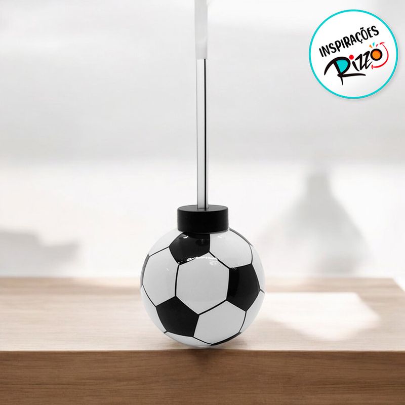 Garrafa Bola com Canudo - Futebol - 450ml  - 1 unidade - Magazine 25