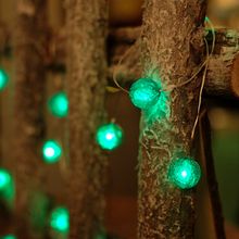 Pisca Pisca com 20 Leds Bola Craquelada Verde Cordão Incolor 1,90m 3 Pilha AA