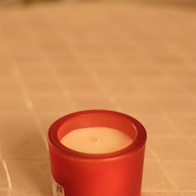 Vela em Copo de Vidro Vermelho com Aroma Vanilla. - 3 Un