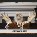 Espeto para Jardim Zumbi com Som e Luz Halloween - 1 Un