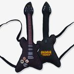 Almofada Formato Guitarra Eddie Munson - Stranger Things