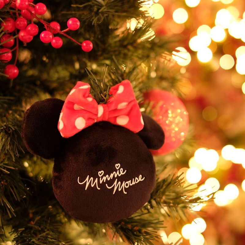 Natal Disney - Enfeite para Pendurar Minnie Assinatura 10cm - 1 Un