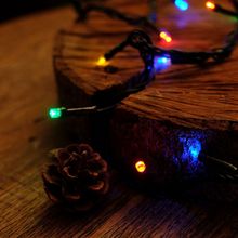 Iluminação de Natal - Pisca Pisca com 200 Leds - 8 Fases - Fio Verde Colorido 220V