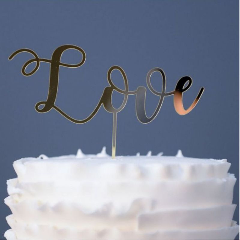 Topo de Bolo Love Espelhado Dourado Sonho Fino Magazine 25 Confeitaria