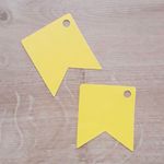 Tag Bandeirinha Festa Junina Amarelo - 4,5 X 5,5 cm - 10 Unidades - Rizzo Embalagens