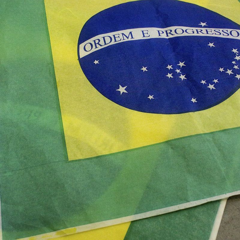 Enfeite Para Copa Papel - 35,5cm x 34cm - 10 Metros - 1 unidade - Magazine 25